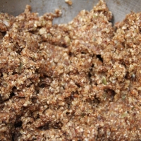 Step 3 - Add to the mixture: sesame seeds, flax seed meal, cinnamon, tahini, honey and vanilla. Mix with spoon or spatula